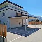 H19 - Modernes 145qm, 3sz, Wellnessbereich Mit Sauna Und Dachterrasse Mit Panoramablick, Kuehlen Und Heizen Mit Geothermie 度假居