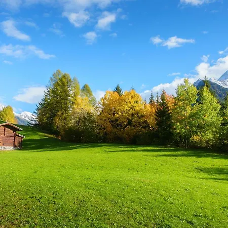 Hébergement de vacances H19 - Modernes 145qm, 3sz, Wellnessbereich Mit Sauna Und Dachterrasse Mit Panoramablick, Kuehlen Und Heizen Mit Geothermie *