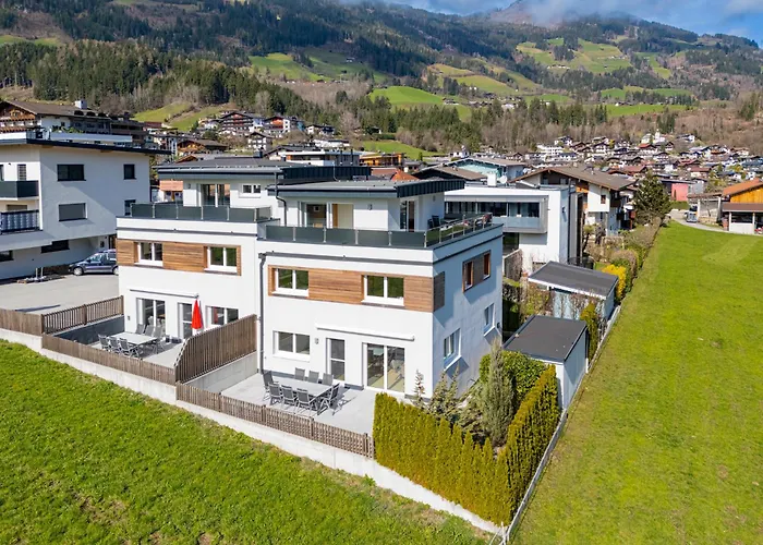 H19 - Modernes 145qm, 3sz, Wellnessbereich Mit Sauna Und Dachterrasse Mit Panoramablick, Kuehlen Und Heizen Mit Geothermie Feriehus Fügen