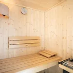 H19 - Modernes 145qm, 3sz, Wellnessbereich Mit Sauna Und Dachterrasse Mit Panoramablick, Kuehlen Und Heizen Mit Geothermie פוגן